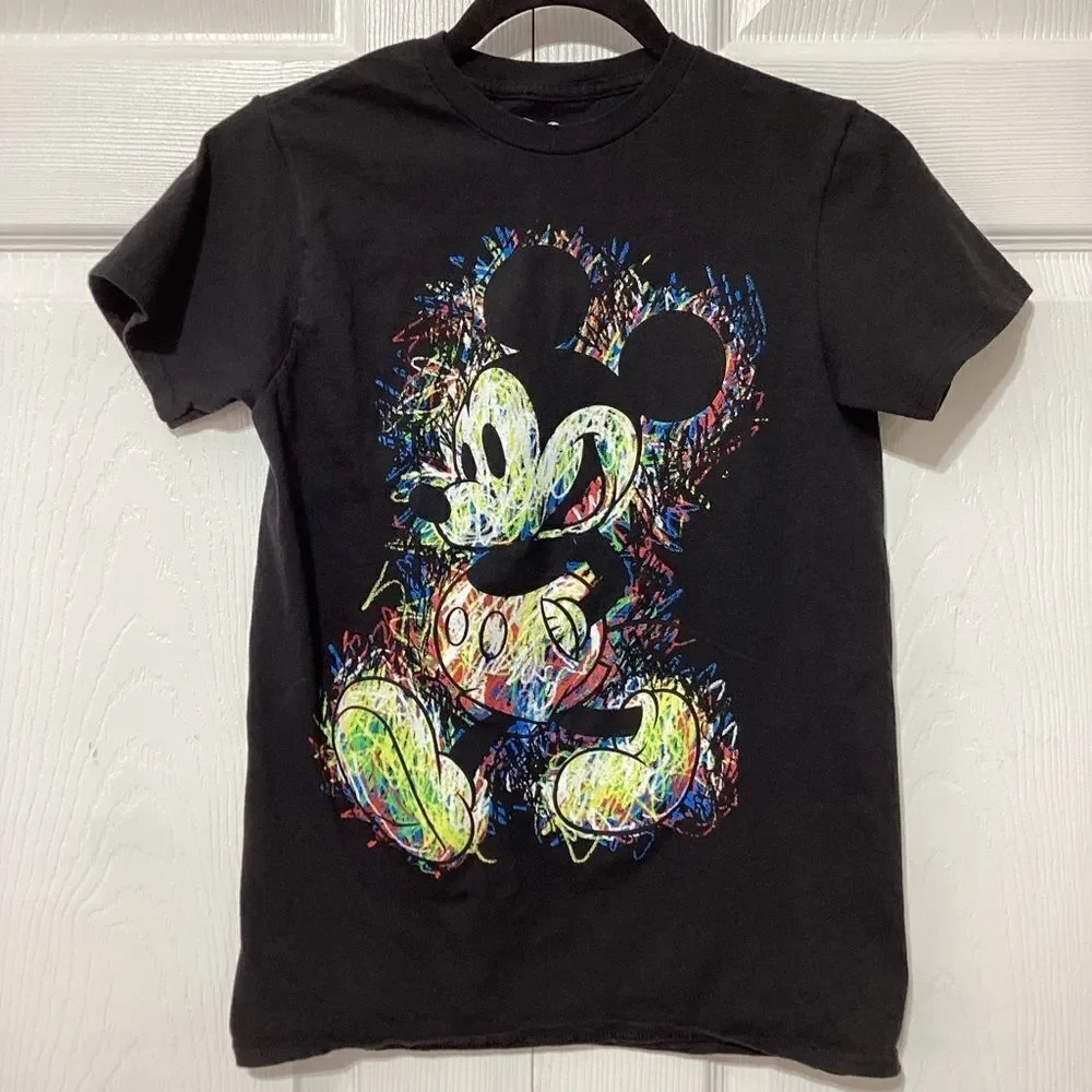 Disney Mickey Graffiti Color T-Shirt Boys S
